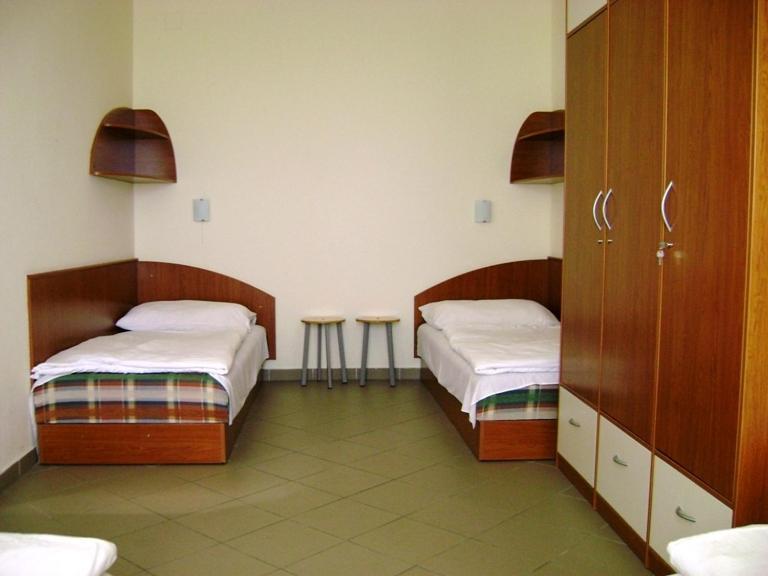 Karoly Robert Diakhotel Gyöngyös Buitenkant foto